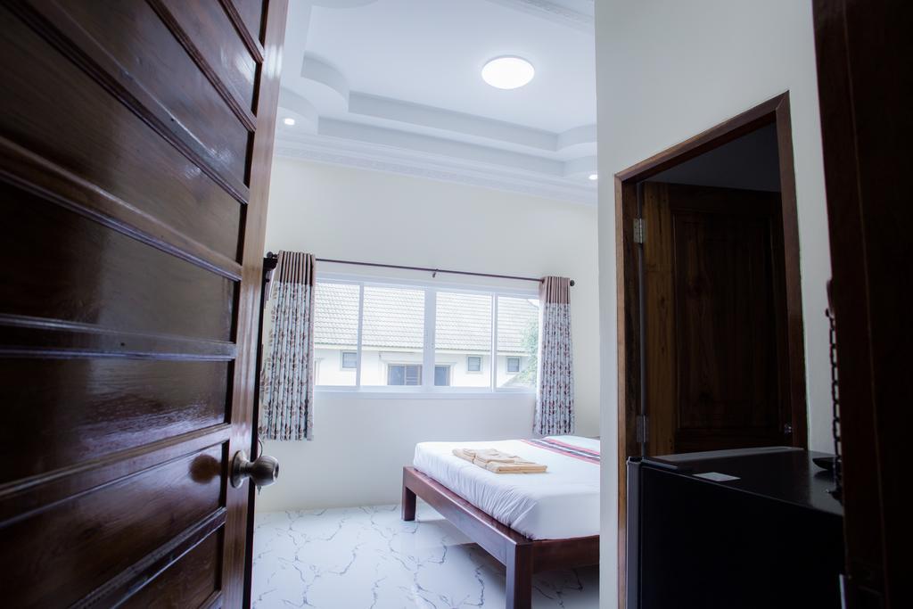 Hotel Reun Pon Aek Čiang Rai Exteriér fotografie