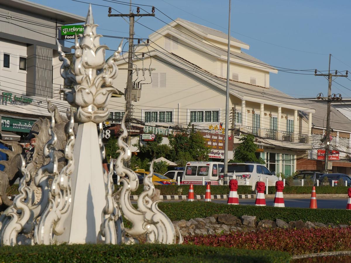 Hotel Reun Pon Aek Čiang Rai Exteriér fotografie